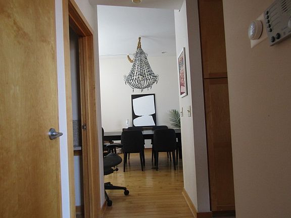 5th image of 212 Washington Ave