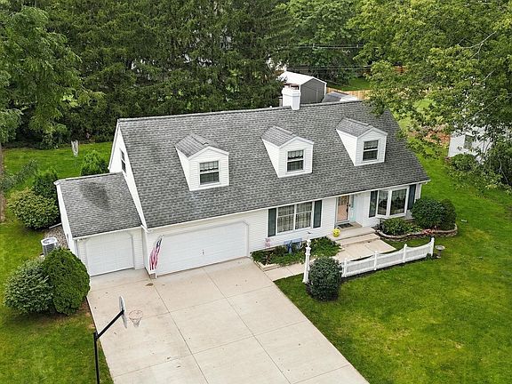 5th image of 1203 Echo Ln