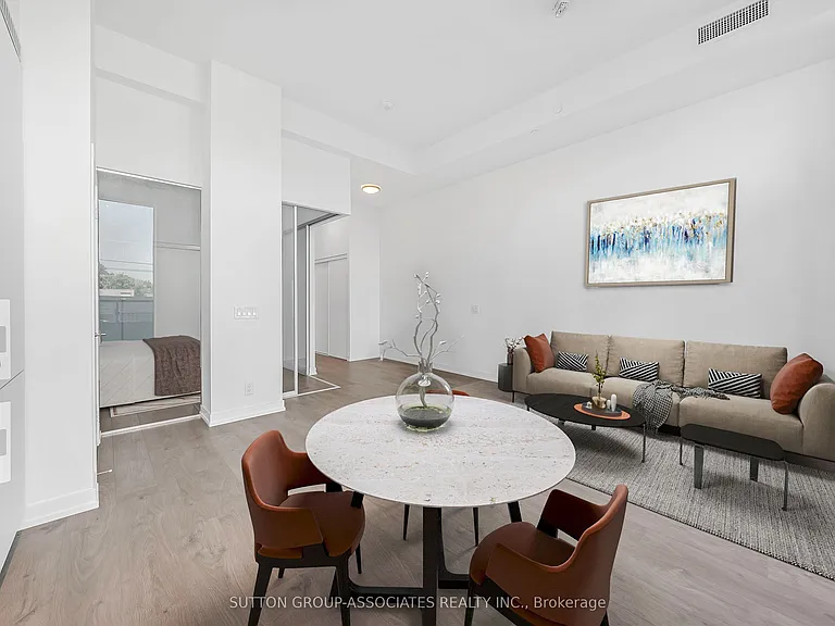 270 Dufferin St #213 — Photo 4