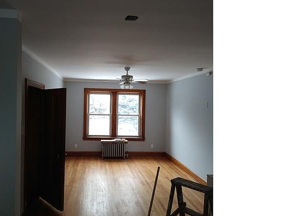 5th image of 2903 N Parkside Ave #1
