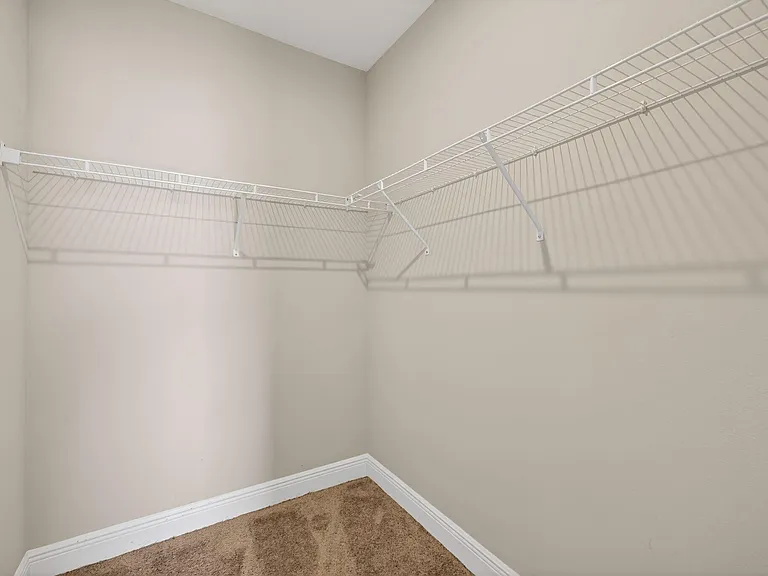 10916 SW Robbia Way — Photo 33