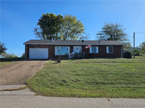416 Quail Run Rd, Iberia, MO 65486