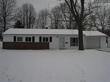 6127 Mark Dr photo 1