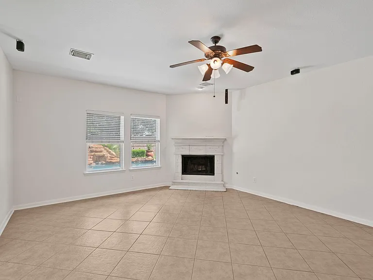 25210 Doves Gate Ct — Photo 7