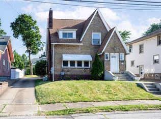 289 E Baird Ave, Barberton, OH 44203