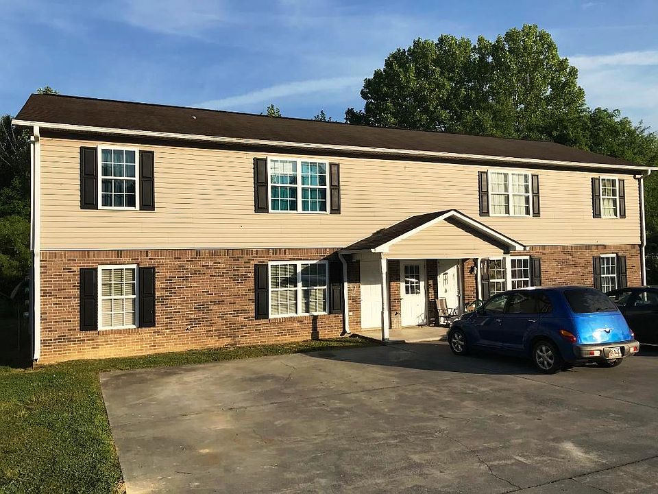 1st image of 108 Creekside Dr NW #4