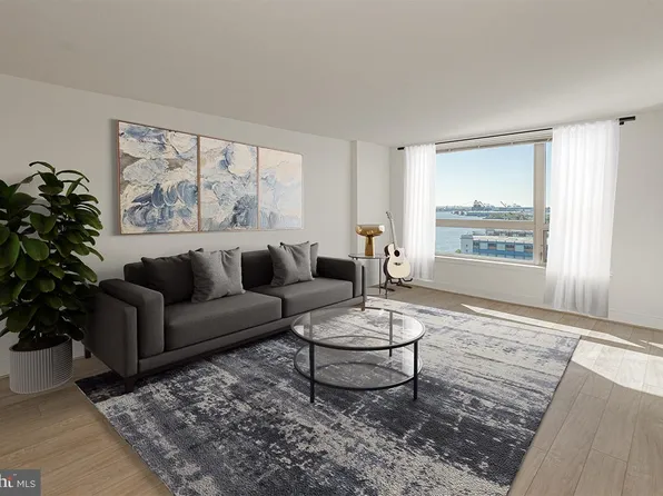 717 S Chris Columbus Blvd #1607, Philadelphia, PA 19147