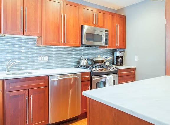 5th image of 184 Commonwealth Ave #62