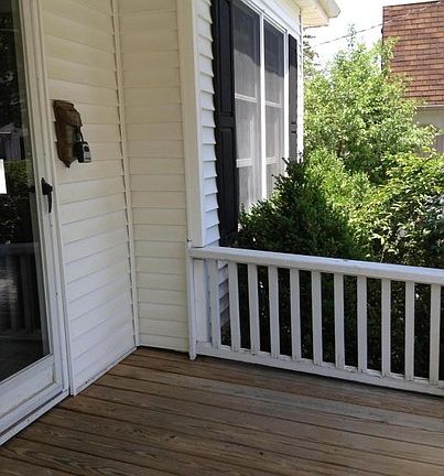 5th image of 70 E Home St