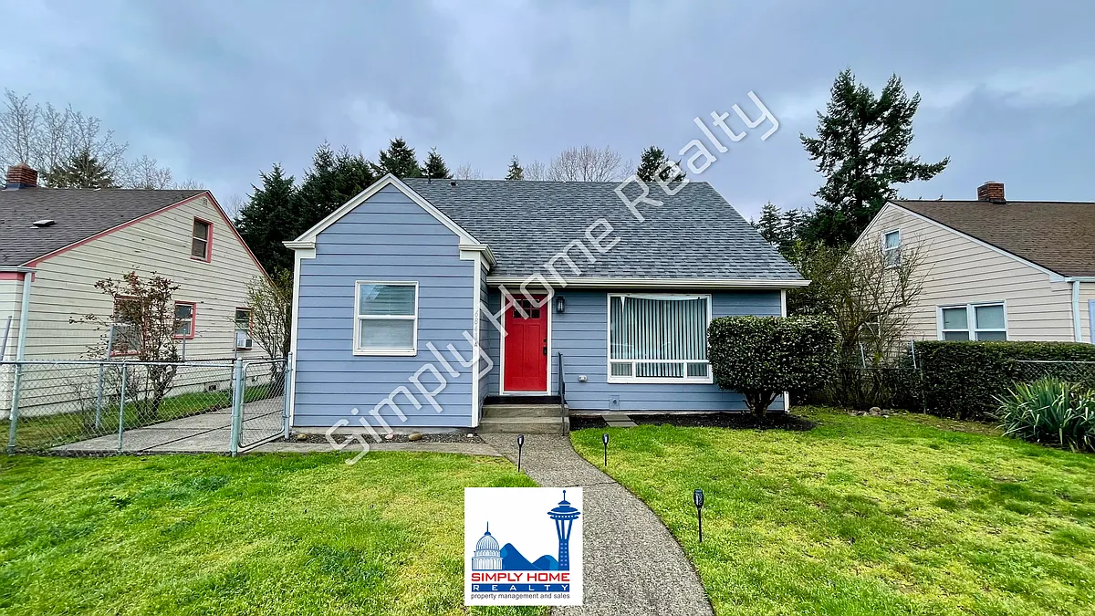 Building Photo - 6841 S Wapato St #A