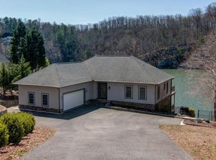 1949 Morris Rd, Goodview, VA 24095