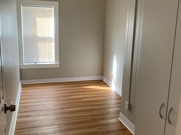 4th image of 26 Auburn St #B