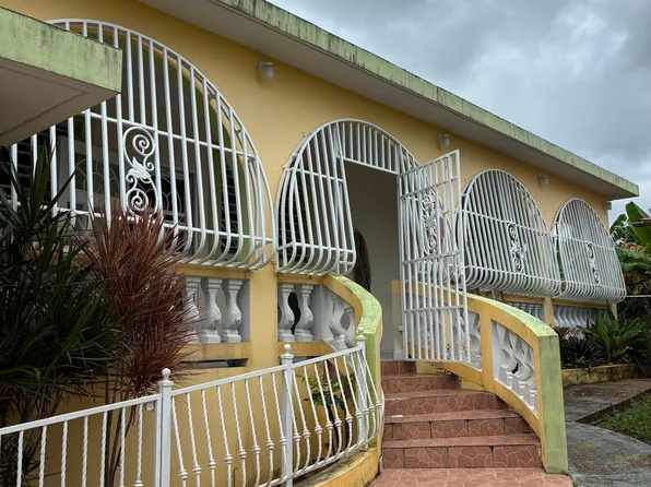 28 El Duque #28, Naguabo, PR 00718