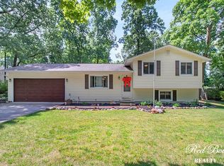 10444 Glenwood Ave, Osceola, IN
