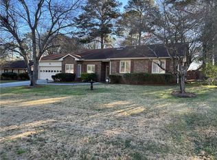2834 Club Forest Dr, Conyers, GA 30013