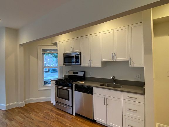 2nd image of 8 Brainerd Rd #27