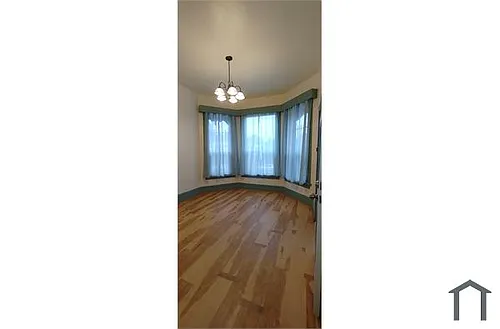 1831 Foothill Blvd Photo 1