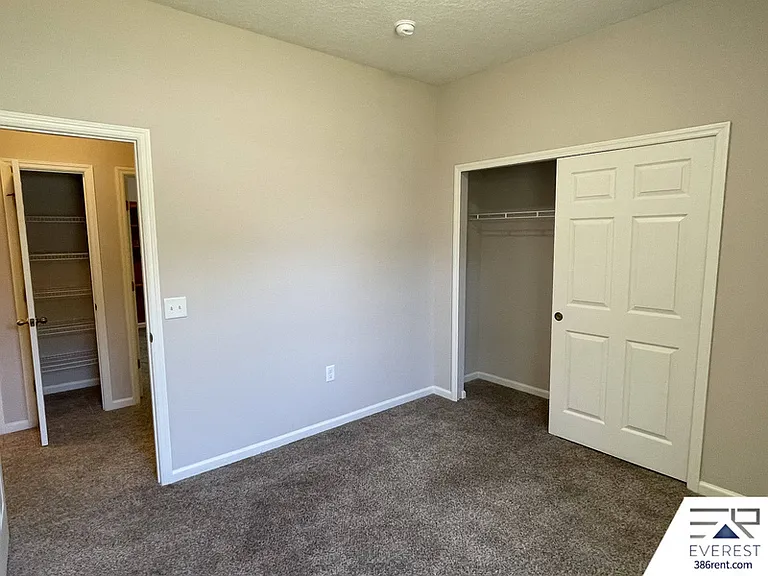 2 Roxboro Dr — Photo 41