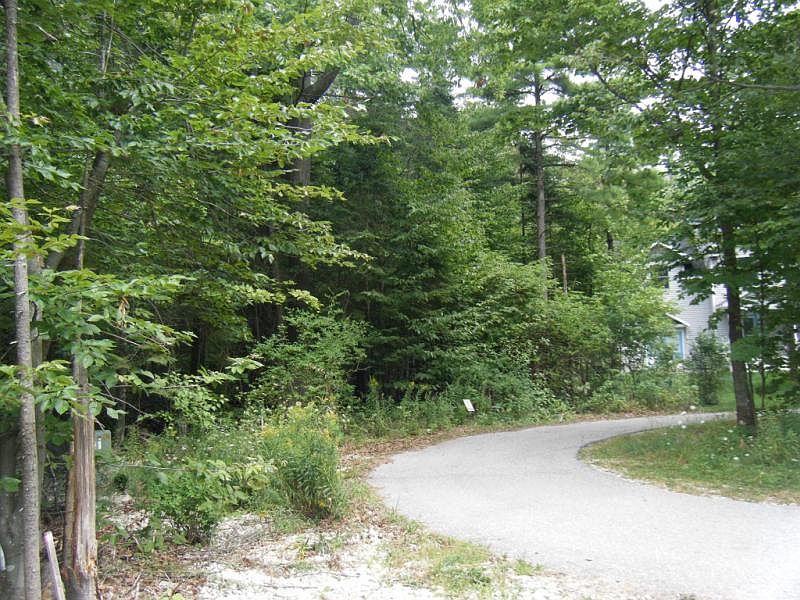 2nd image of 2995 Trillium Dr