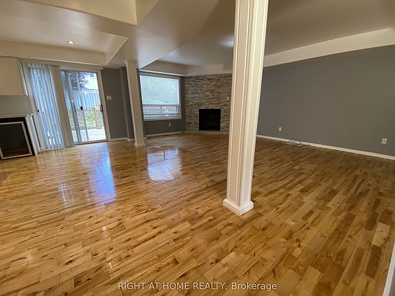 4th image of 205 Cardinal St