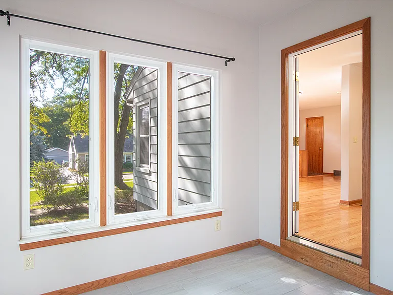 216 N Church St — Photo 22