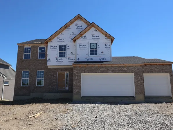 5704 Irwin Dr, Green Township, OH 45248