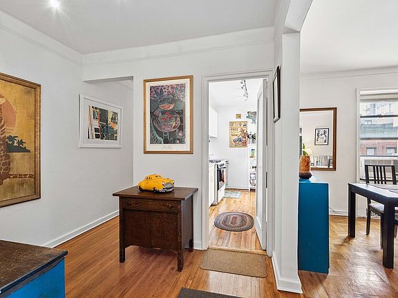 3rd image of 20 Clinton St APT 5C
