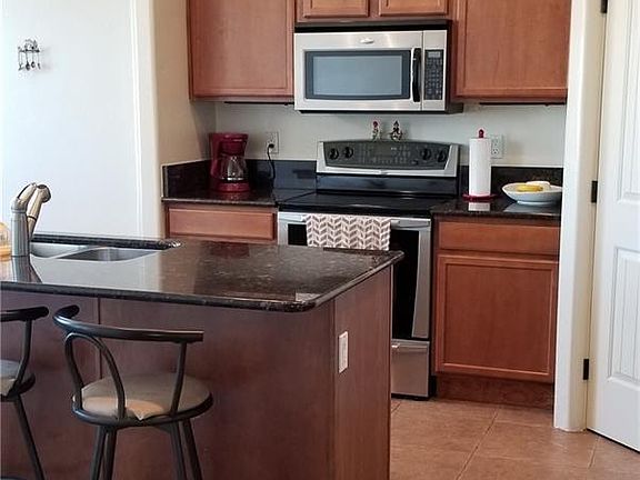 2nd image of 16 Wild Quail Cir
