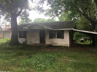 15 S Broadway St, Adona, AR 72001