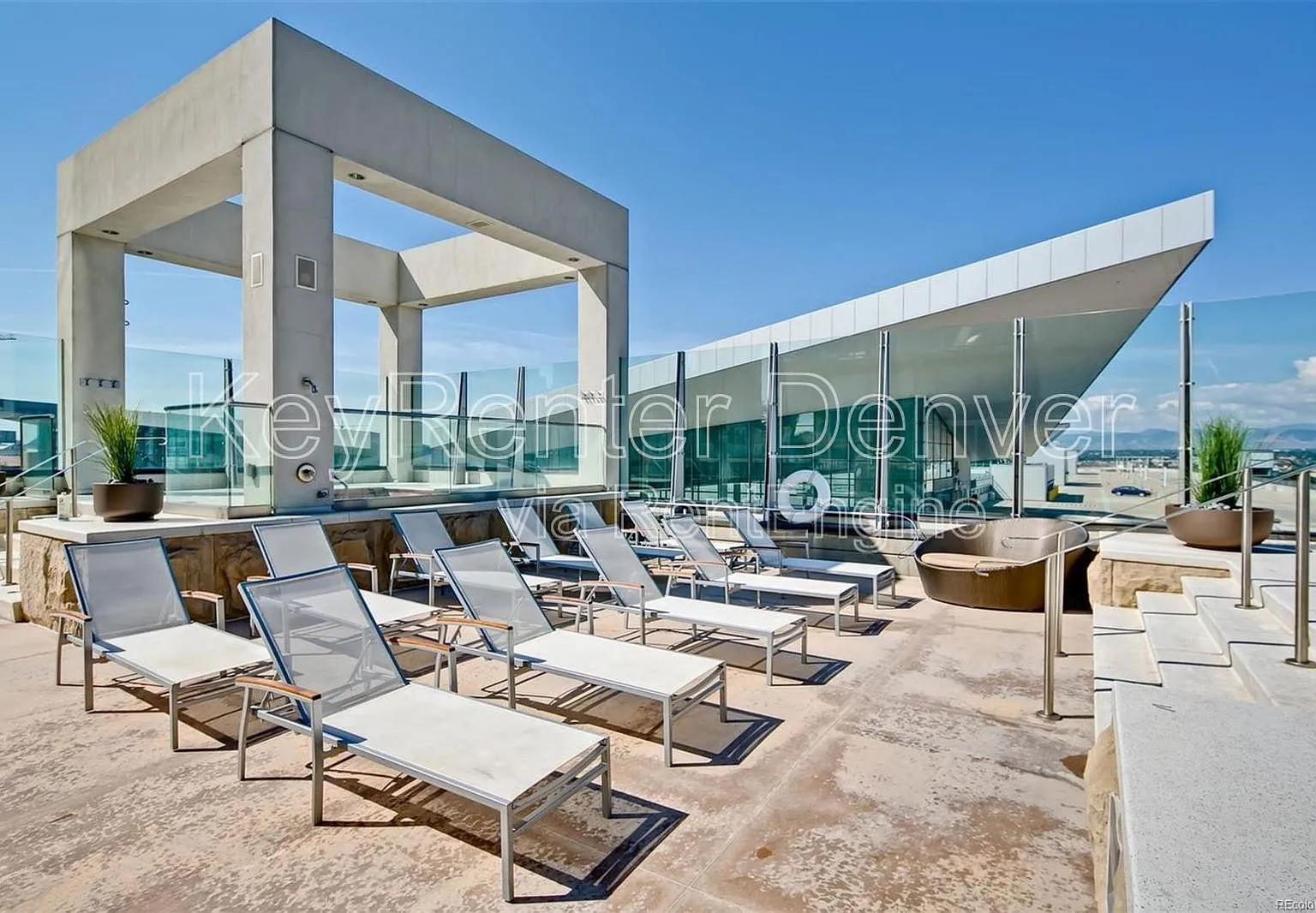 1 bed, 1.0 bath, 816 sqft, $2,700 — Photo 3