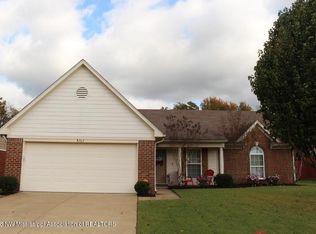 8202 Mary Payton Dr, Southaven, MS 38671