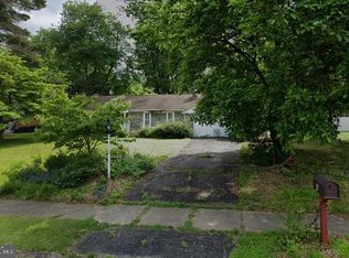 106 Somerset Rd, Huntingdon Valley, PA 19006