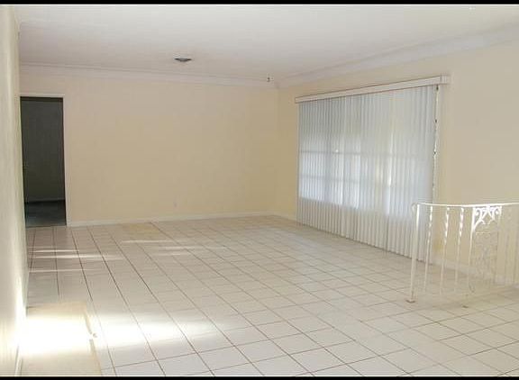 4th image of 6700 NE 20th Ter