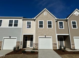 2915 Hickory Field Dr, Raleigh, NC 27616