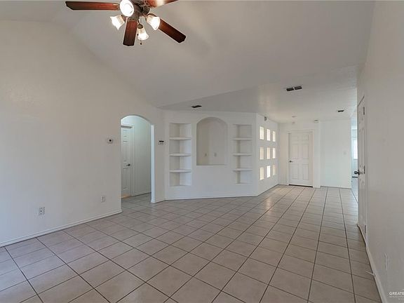 5th image of 517 Hunee Dr