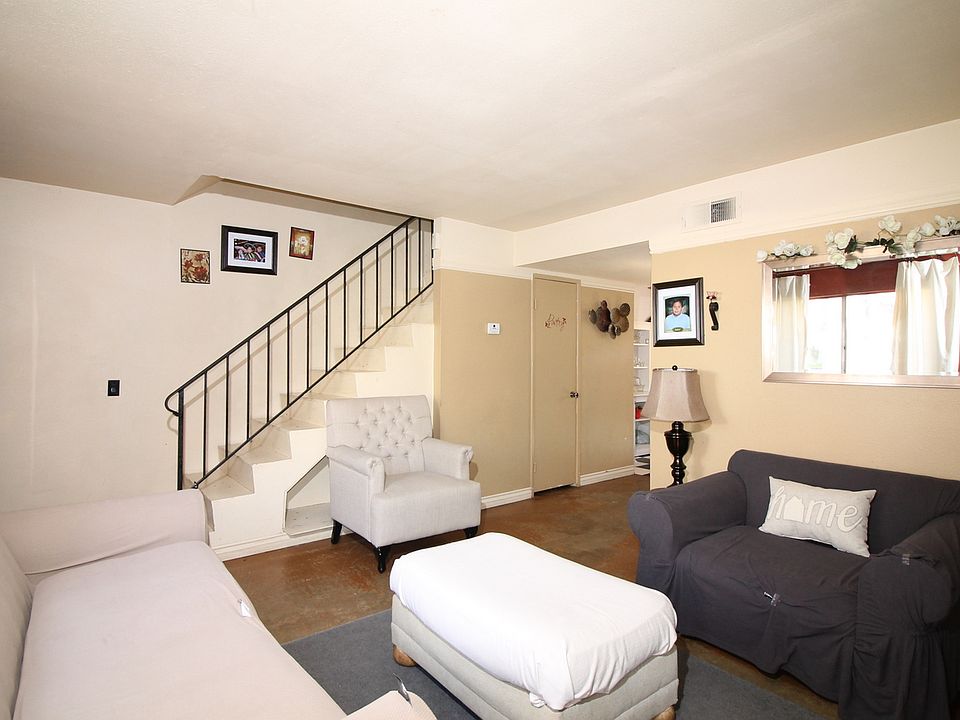 1st image of 190 W Grove St APT 3