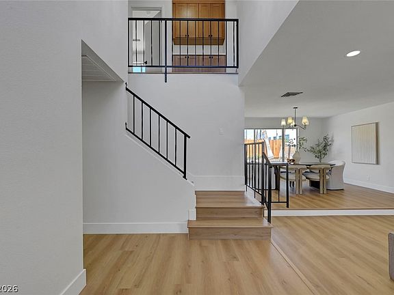 3rd image of 3564 Franciscan Ln