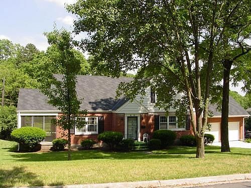 1st image of 60 Orchard Dr