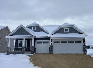 7525 Lotus Ln, Lino Lakes, MN 55038