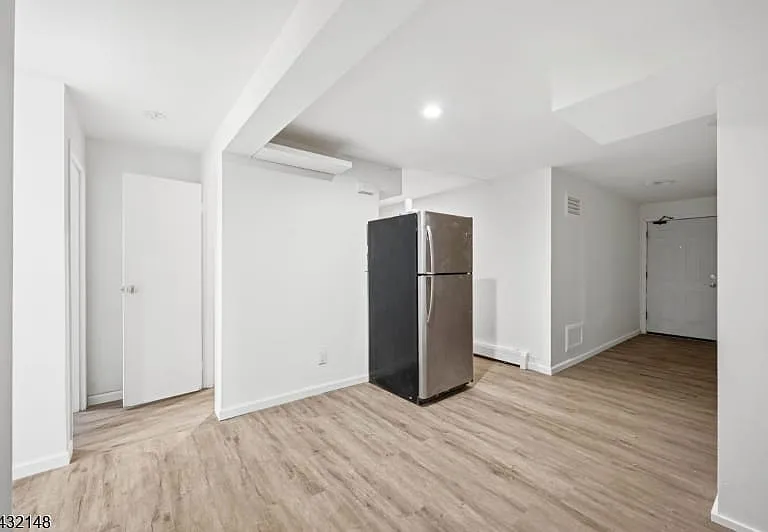 89 Ferry St #2 — Photo 7