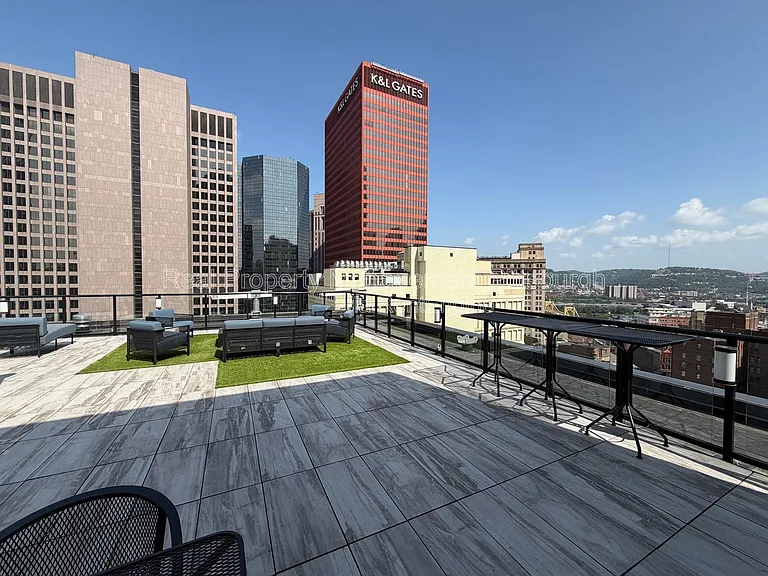 350 Oliver Ave #905 — Photo 15