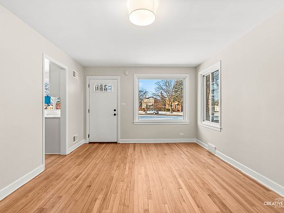4th image of 253 Park Ct