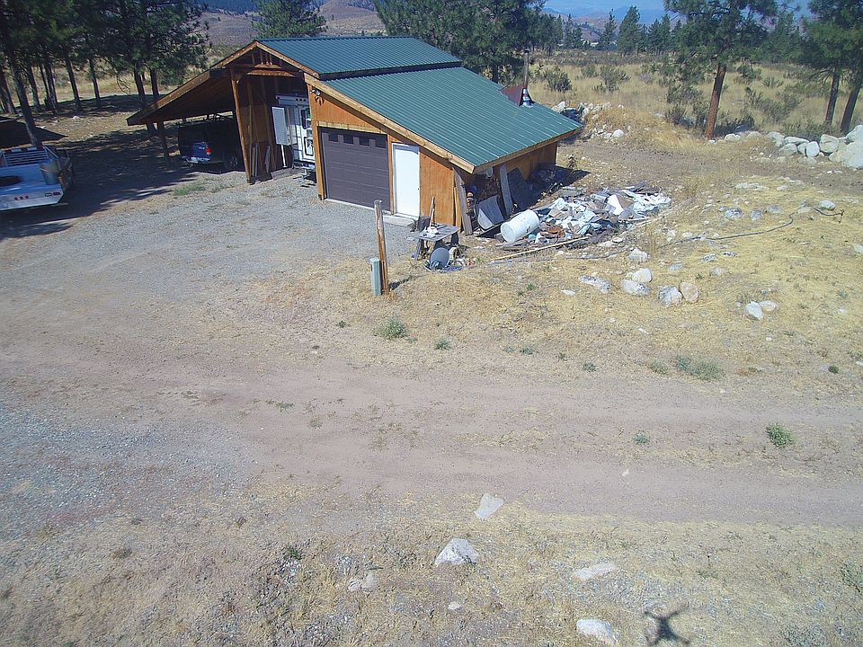 Shop and car port 