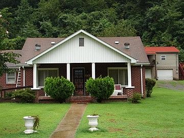 2nd image of 127 Price Avenue
