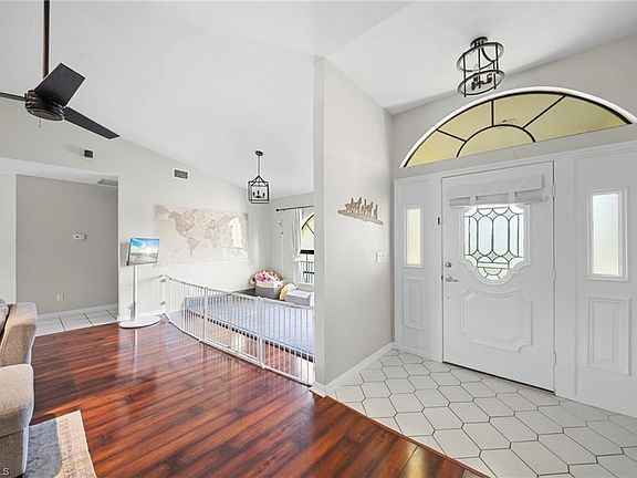 5th image of 1426 Scenic ST
