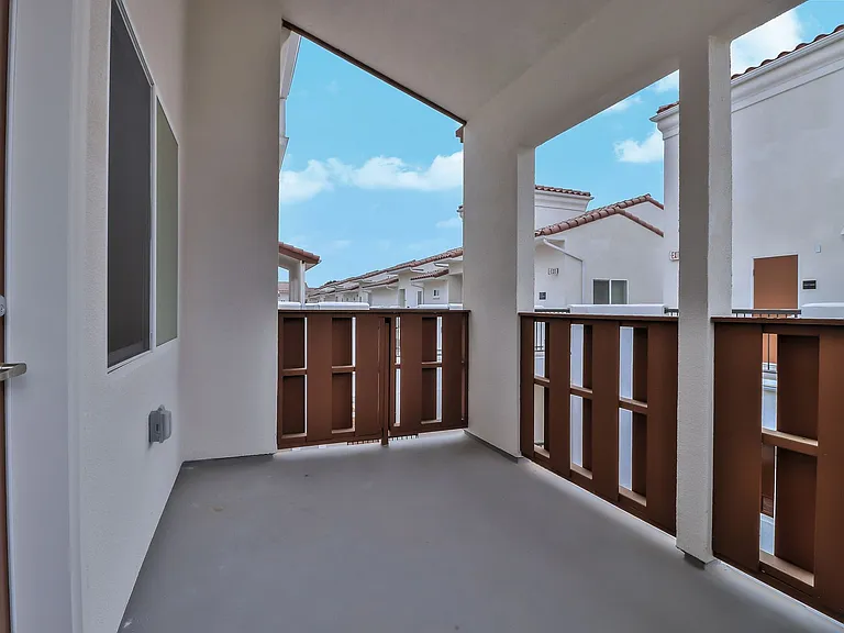 Coastal Village Apartments — Photo 38
