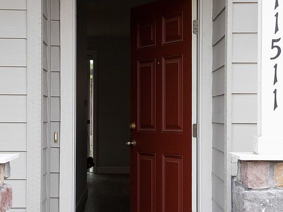 3rd image of 11511 NW 27th Ct