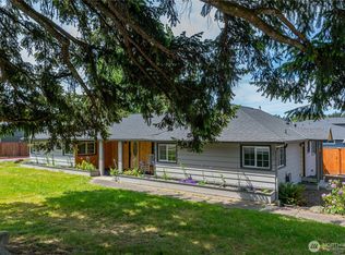 Hillcrest Village, Mount Vernon, WA 98274