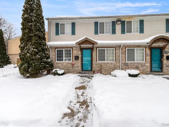 16107 Terrace Village Dr, Taylor, MI 48180