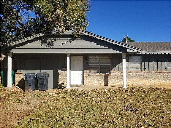 2nd image of 628 Timber Ln